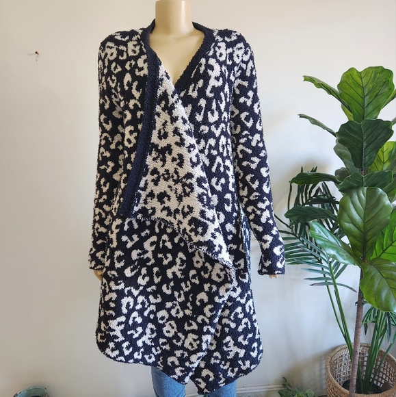 UGG Phoebe Knit Wrap Long Sleeve Cardigan Leopard Print Size L Women Soft - Picture 8 of 16